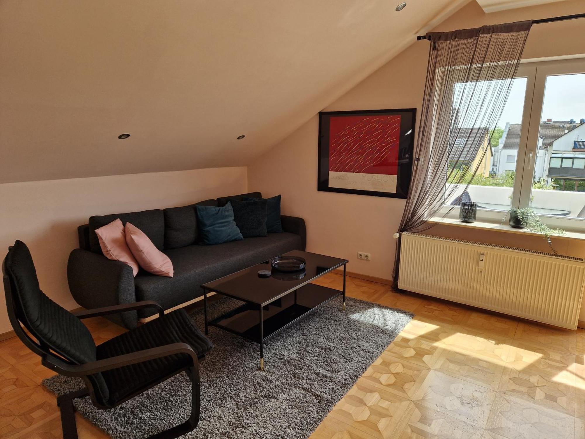 Comfortable And Ideal For Frankfurt And Surrounding Area *